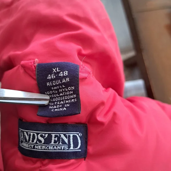 VTG Mens LANDS' END lightweight Down Puffer Vest RED XL 46-48 - Picture 5 of 7